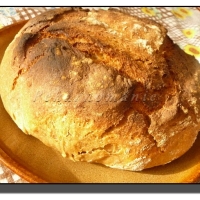 Špaldový chléb se zakysankou