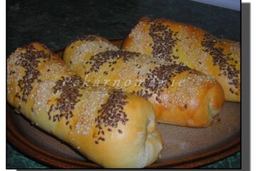 Minizáviny (rohlíky) z těsta na pizzu