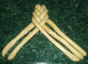 Vánočka z 5 pramenů