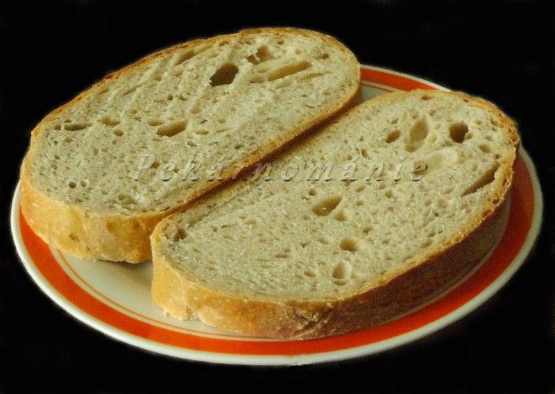 Pšenično-žitný kváskový chléb pro začátečníky