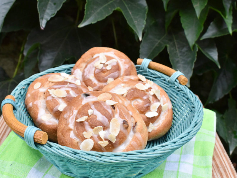 Burčákoví šneci s citronovou polevou