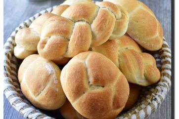 Nejobyčejnější pečivo se sádlem